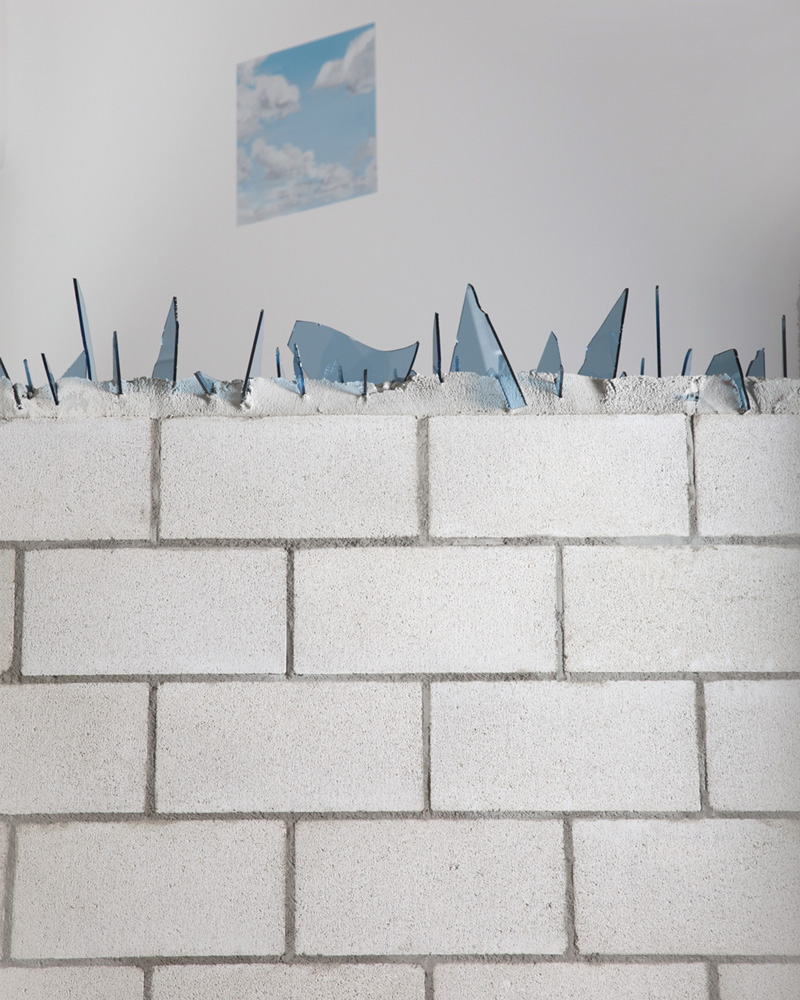 2m x 2.4m / Cement, concrete, Glass